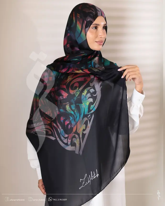 Calm black shawl