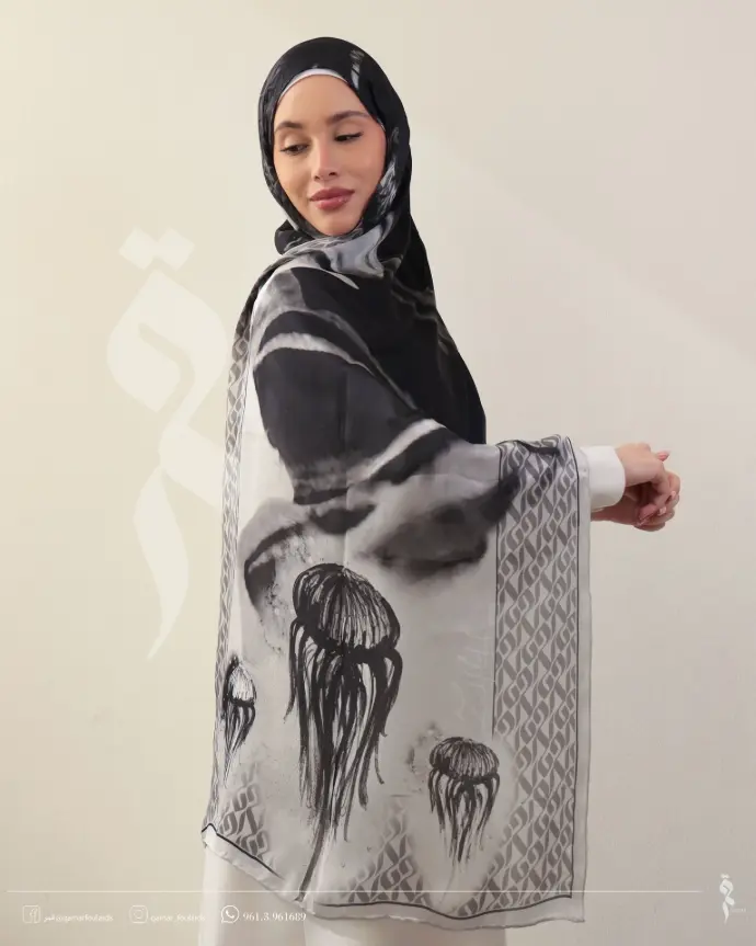 Jellyfish black shawl