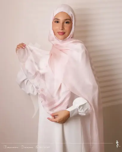 plain light pink shawl