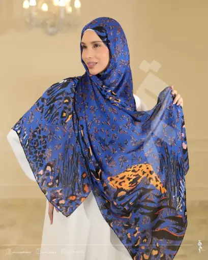 Leopard shawl