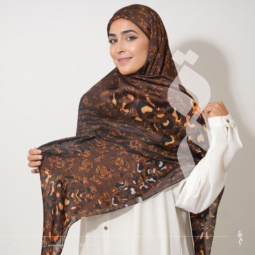 Leopard in brown