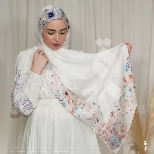 Floral calli border